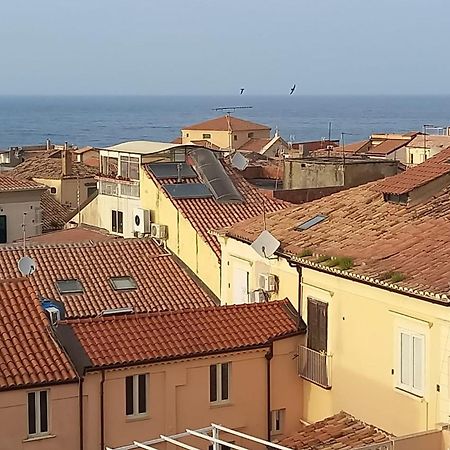 トロペーア Al Vecchio Castello Bed & Breakfast エクステリア 写真