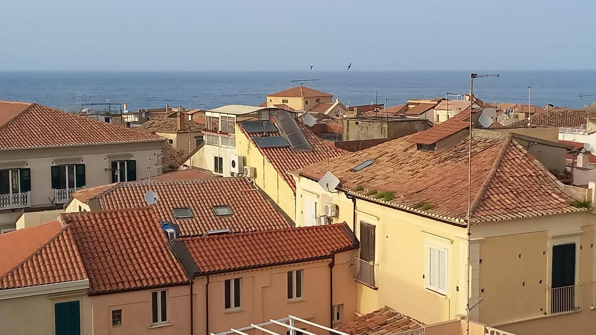 トロペーア Al Vecchio Castello Bed & Breakfast エクステリア 写真
