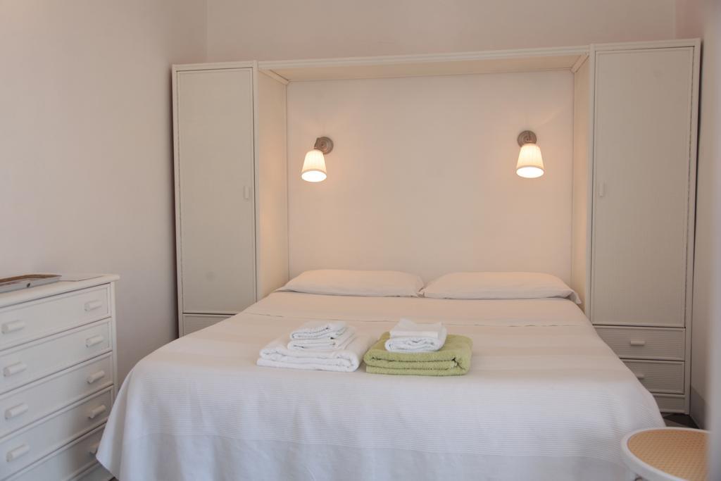 トロペーア Al Vecchio Castello Bed & Breakfast エクステリア 写真